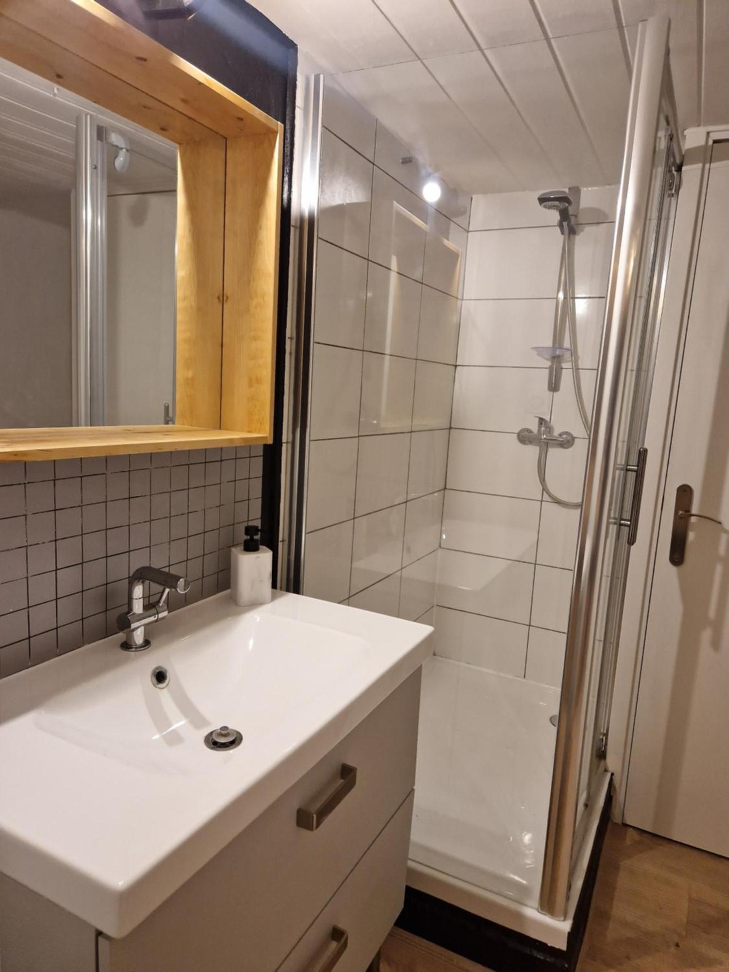 Les Appartements De Romain Et Julien Dijon Bagian luar foto