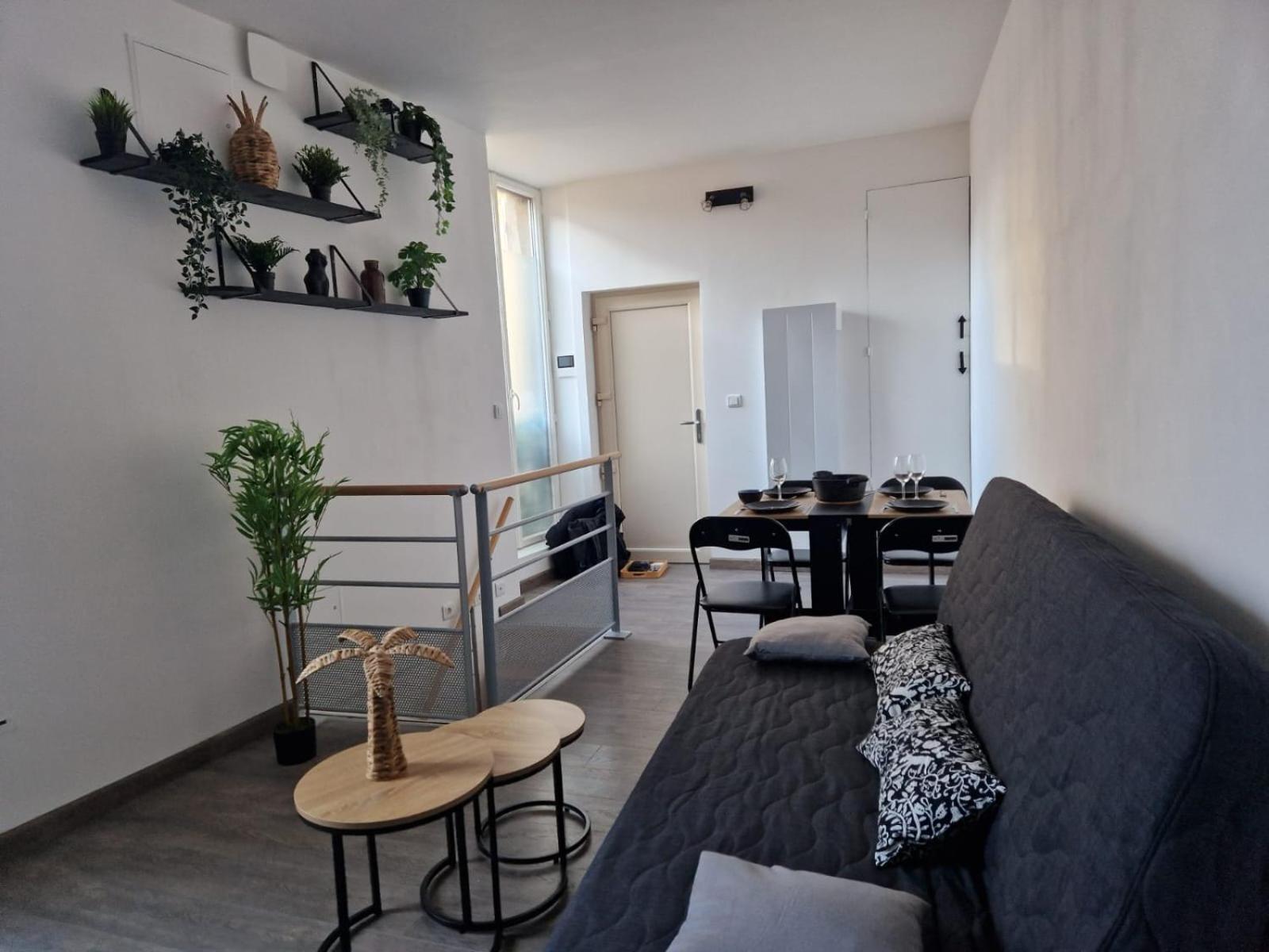 Les Appartements De Romain Et Julien Dijon Bagian luar foto